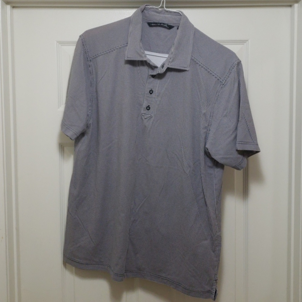 Travis Matthews golf shirt XL